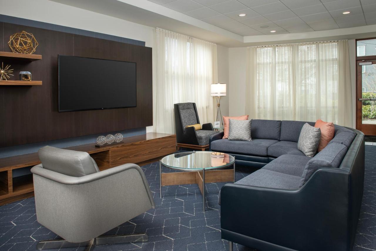 Courtyard By Marriott Seattle Kirkland Hotel Ngoại thất bức ảnh