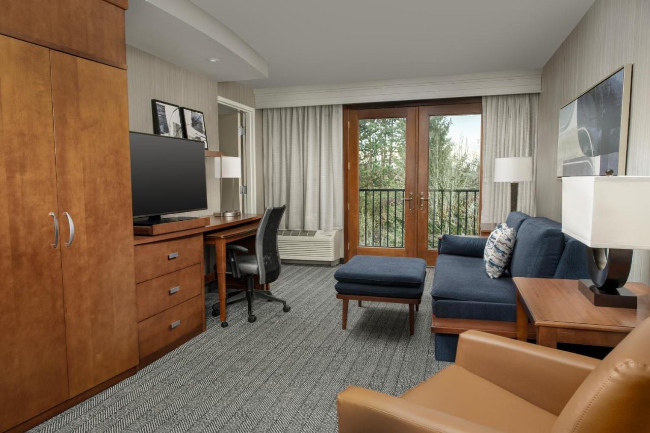 Courtyard By Marriott Seattle Kirkland Hotel Ngoại thất bức ảnh