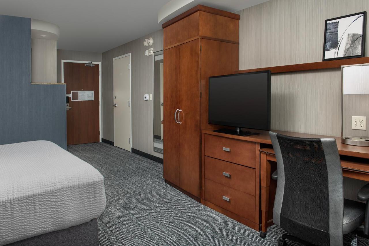 Courtyard By Marriott Seattle Kirkland Hotel Ngoại thất bức ảnh