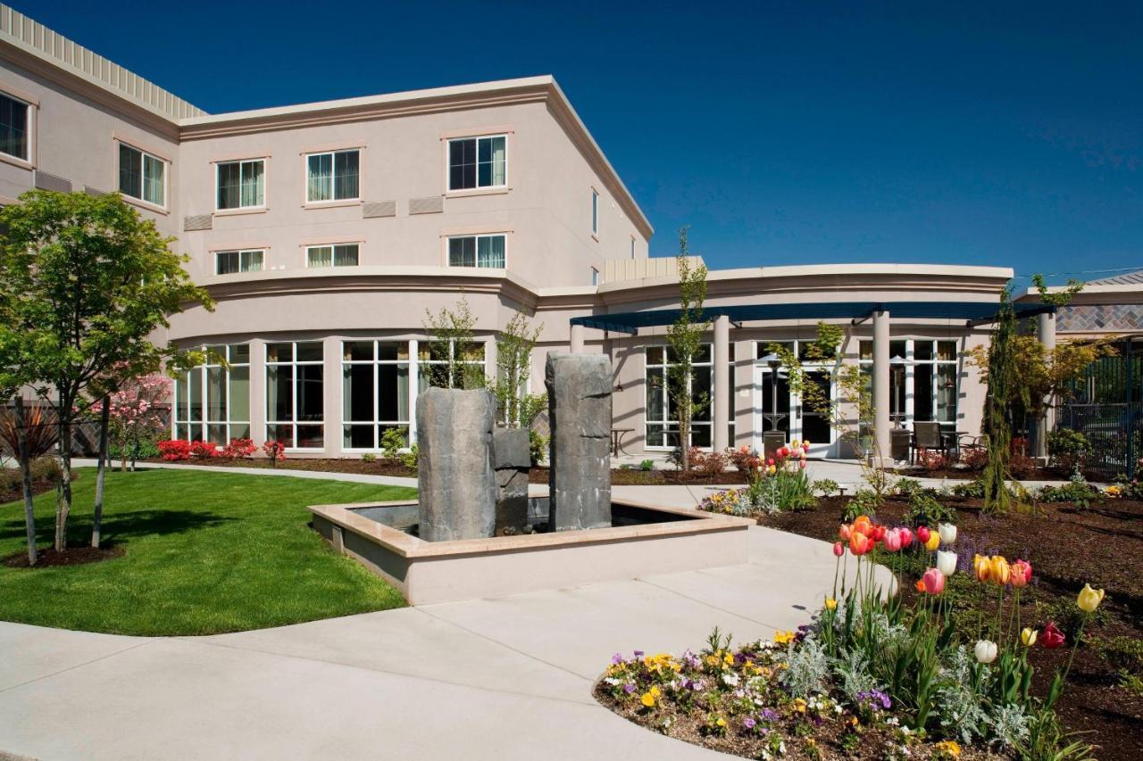 Courtyard By Marriott Seattle Kirkland Hotel Ngoại thất bức ảnh