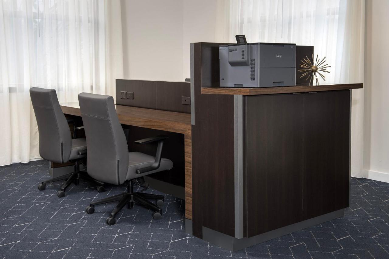 Courtyard By Marriott Seattle Kirkland Hotel Ngoại thất bức ảnh