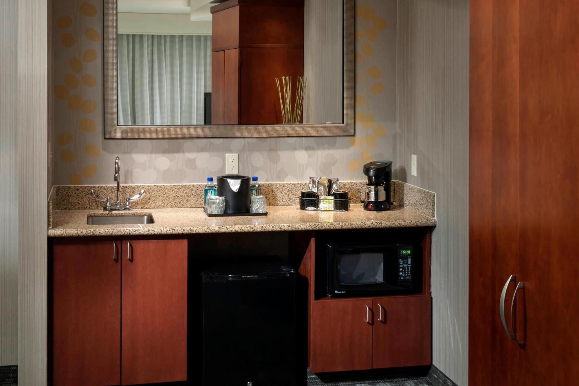 Courtyard By Marriott Seattle Kirkland Hotel Ngoại thất bức ảnh