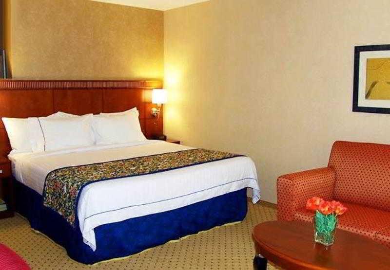 Courtyard By Marriott Seattle Kirkland Hotel Phòng bức ảnh